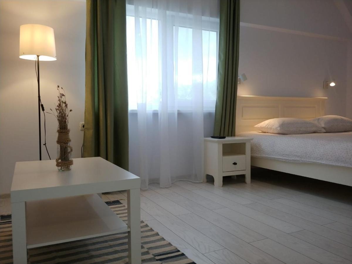 Casa Calin Hotel Crisan  Bagian luar foto